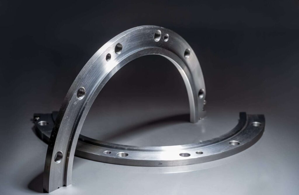 distance ring or spacer ring