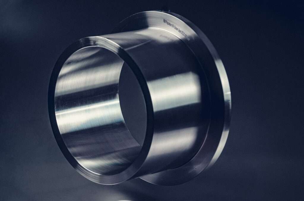 Chrome steel liner stern tube